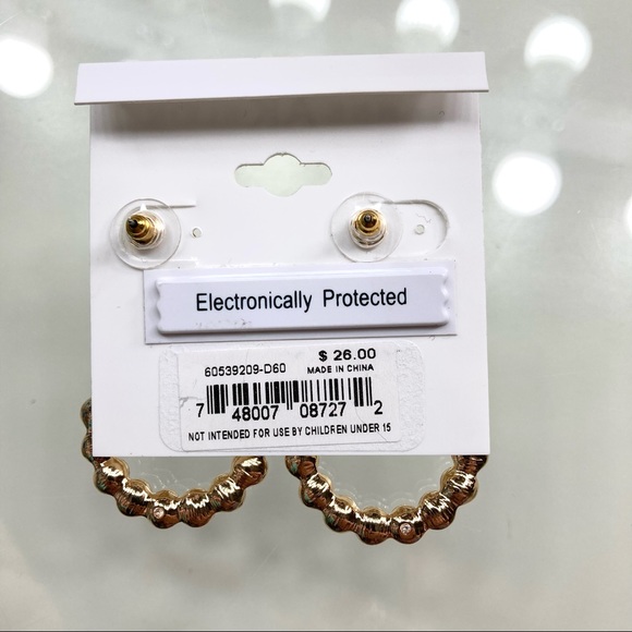 NWT Anne Klein Pearl and crystal drop earrings - Picture 3 of 3